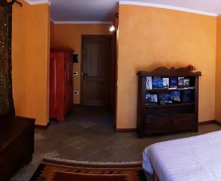 Le Renard D'introd 住宿加早餐酒店